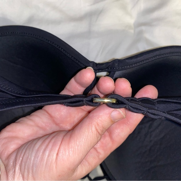 Shade & Shore Black Bikini Top - Picture 5 of 7